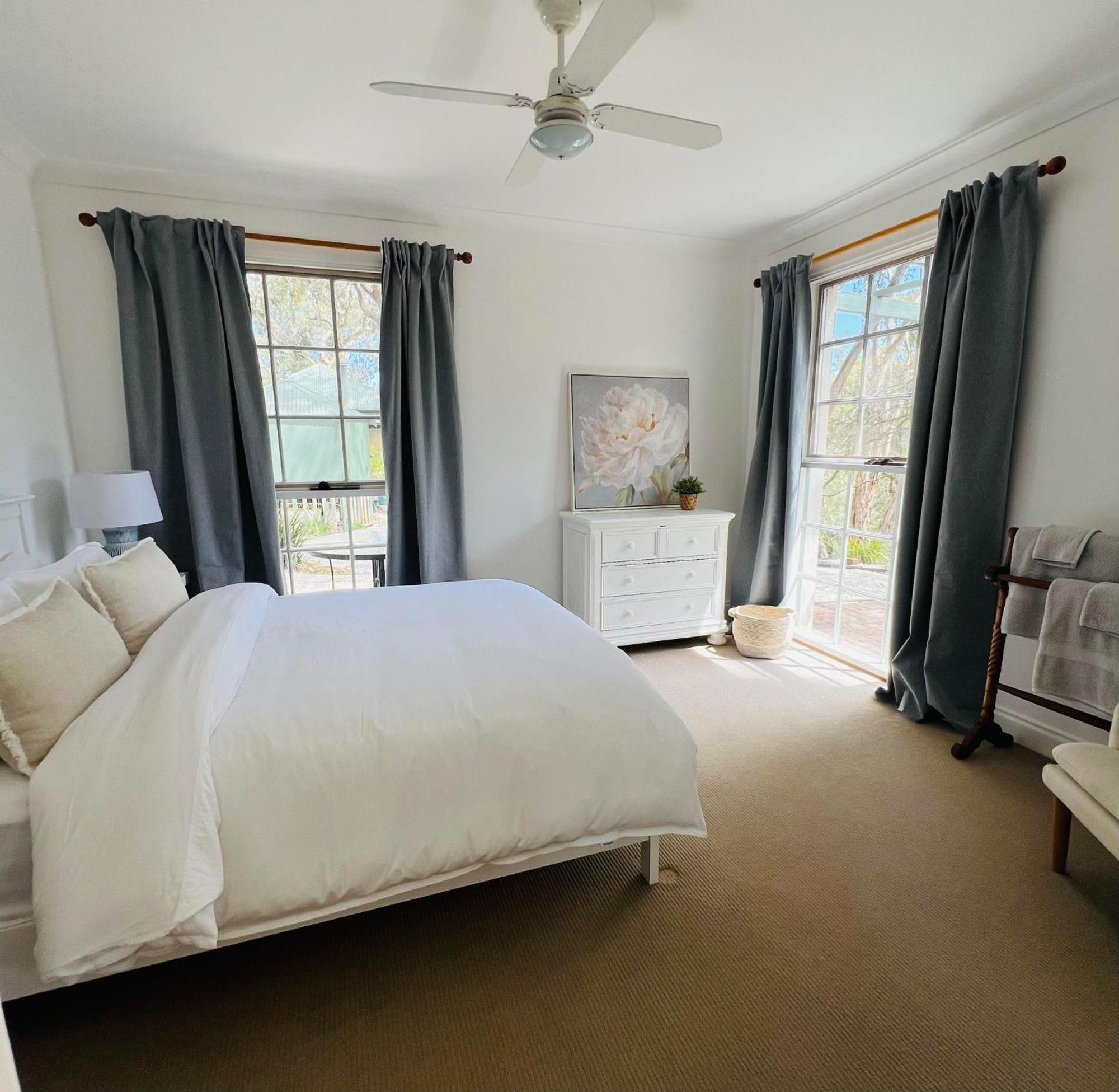 St Helen'S Cottages Clare Bagian luar foto